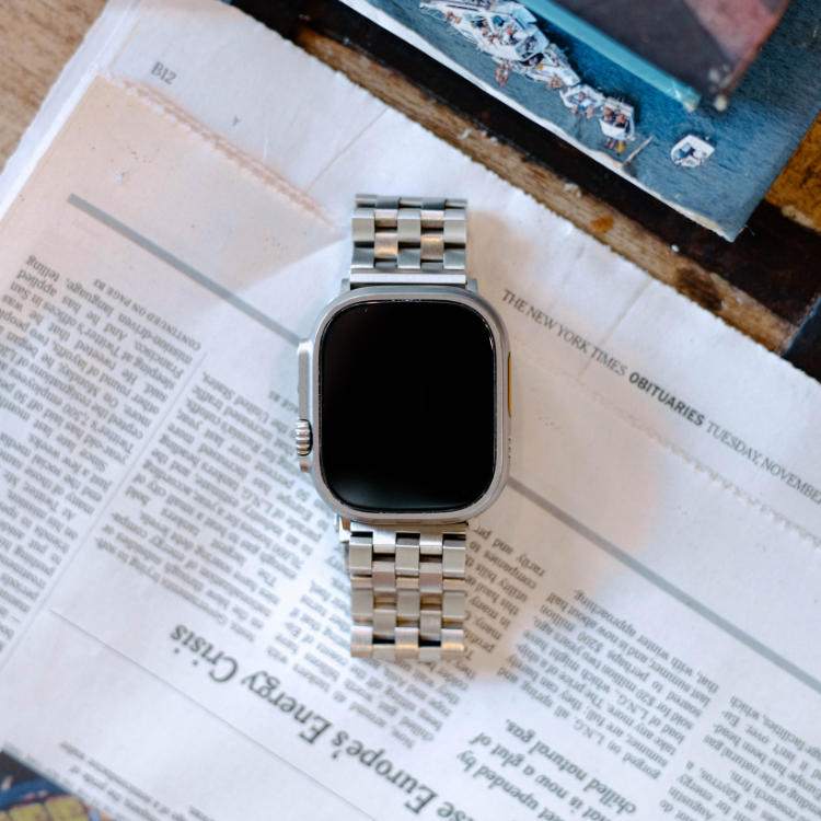 METAL Apple Watch Strap - Silver by Bullstrap