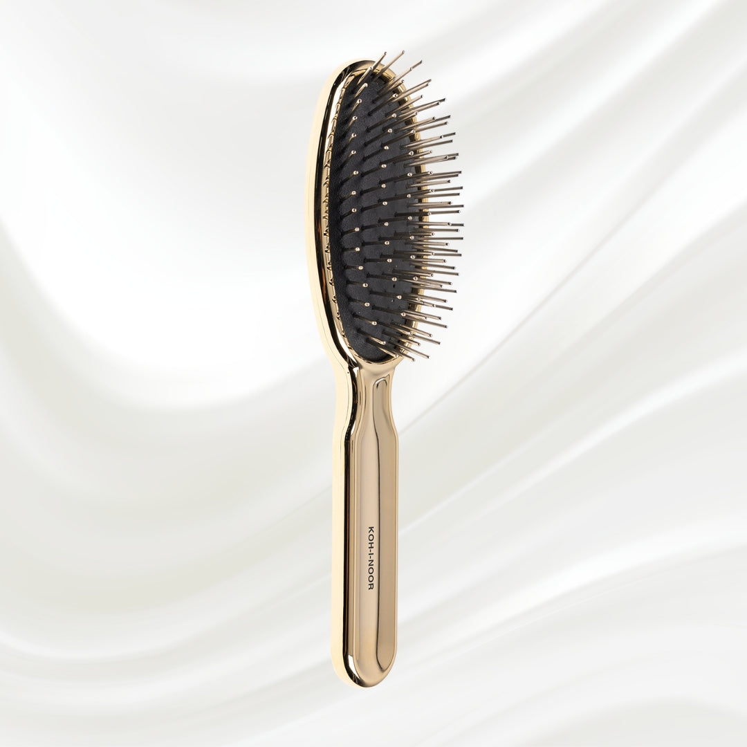7113G KOH-I-NOOR Metallic hairbrush with gold plated handle, and metallic pins; KOH-I-NOOR's logo stamped on the handle