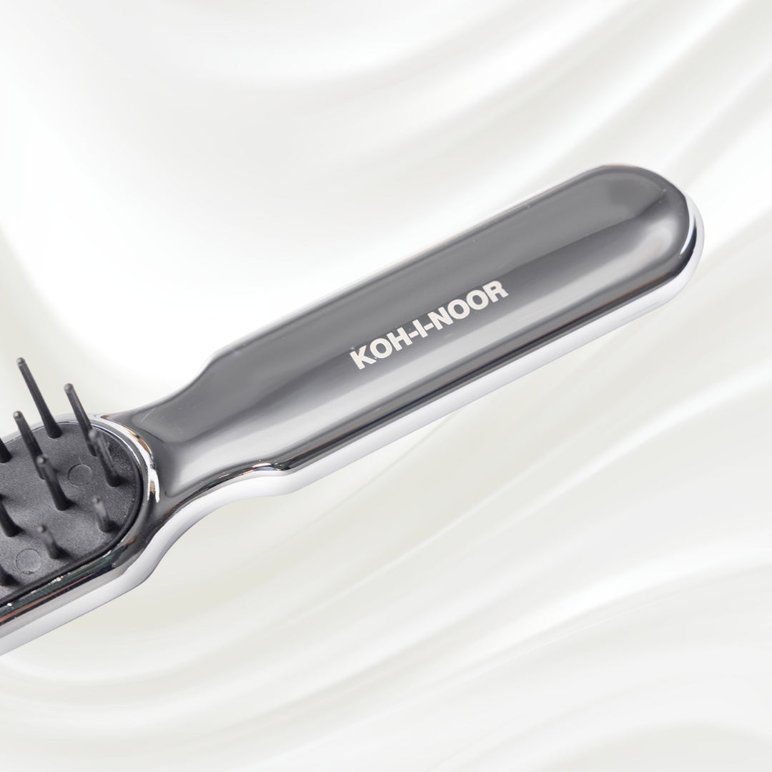 7115KK KOH-I-NOOR Metallic styling brush with chrome plated handle; KOH-I-NOOR's logo stamped on the handle