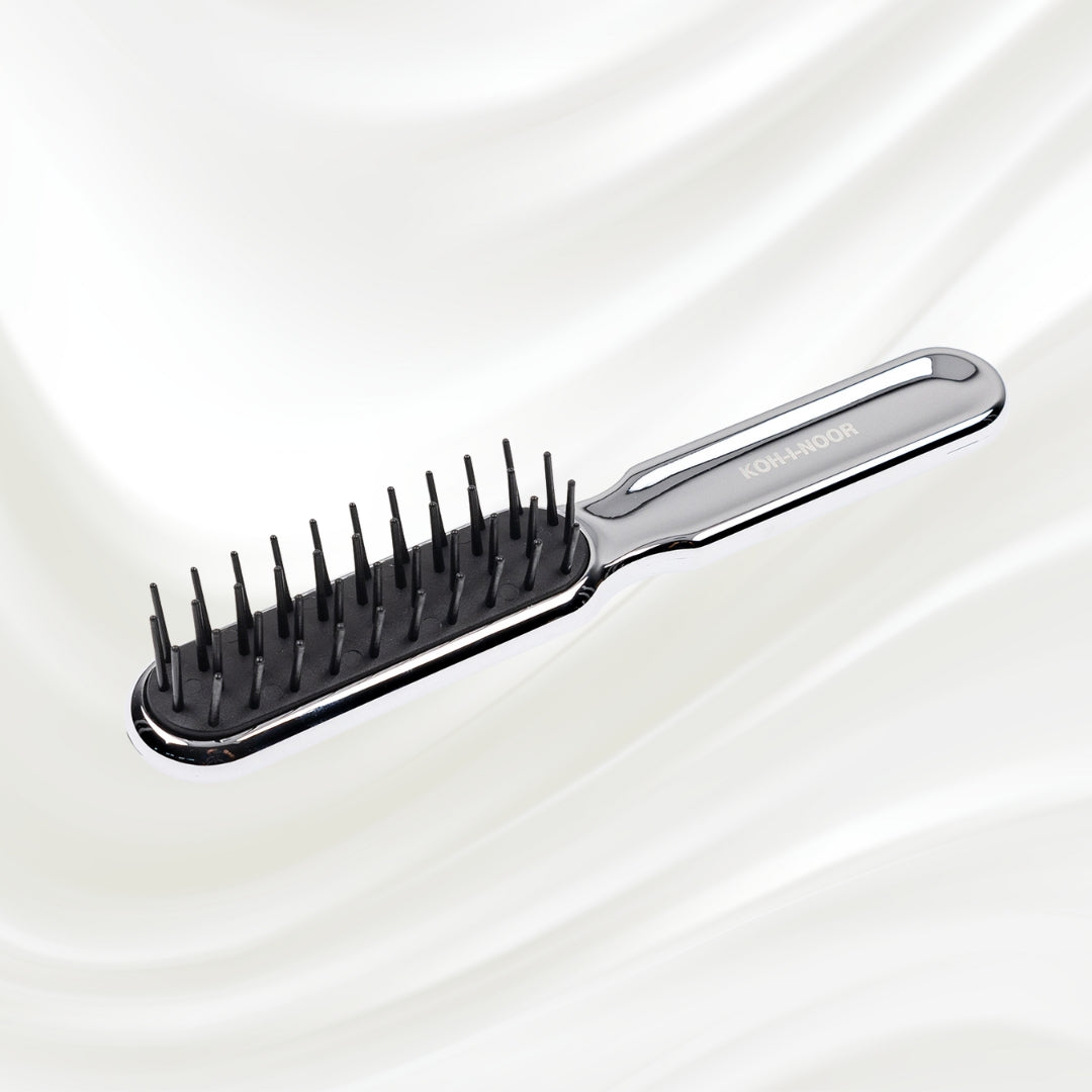 7115KK KOH-I-NOOR Metallic styling brush with chrome plated handle; KOH-I-NOOR's logo stamped on the handle