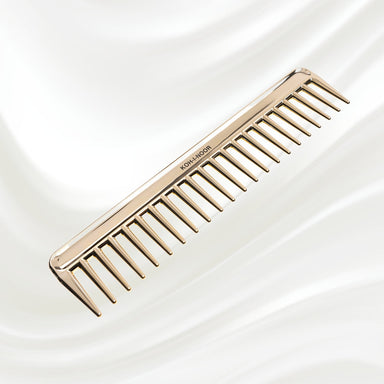 7114G KOH-I-NOOR Metallic styling comb with gold plated handle; KOH-I-NOOR's logo stamped on the comb