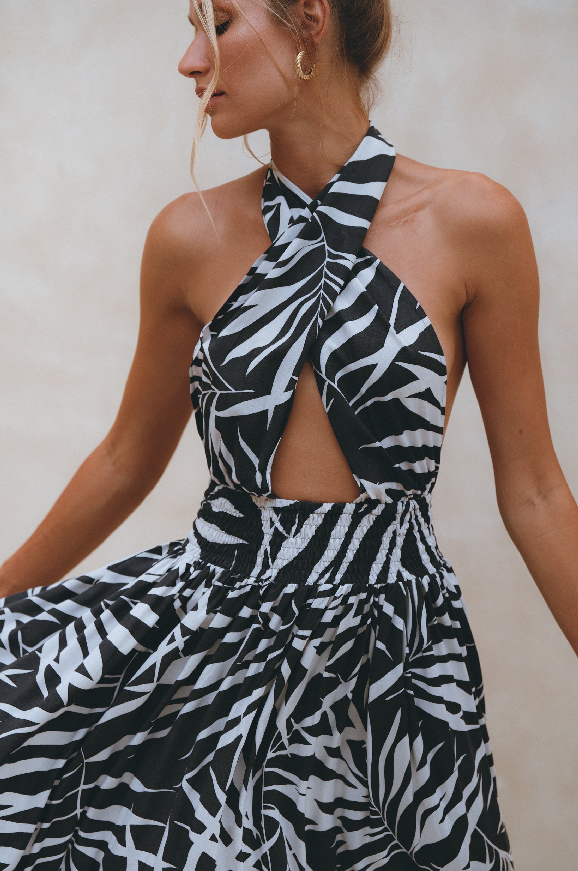 Glowing Hera Infinity Dress by Bali ELF