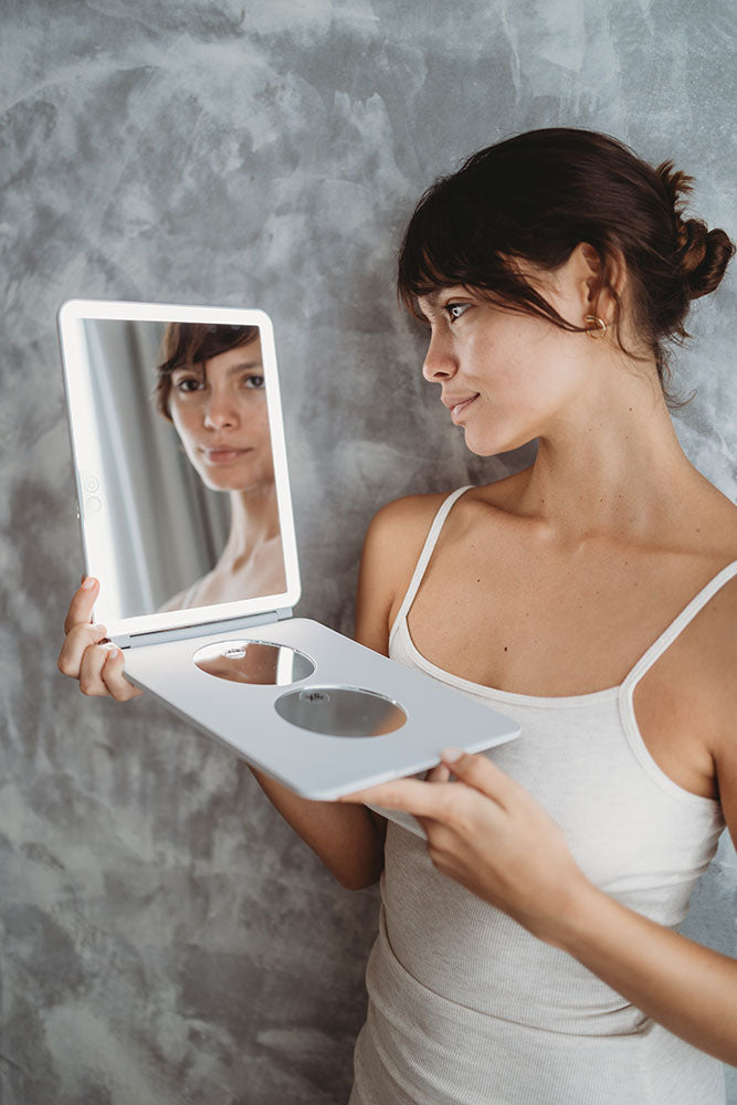 POSE 2.0 by Vanity Planet