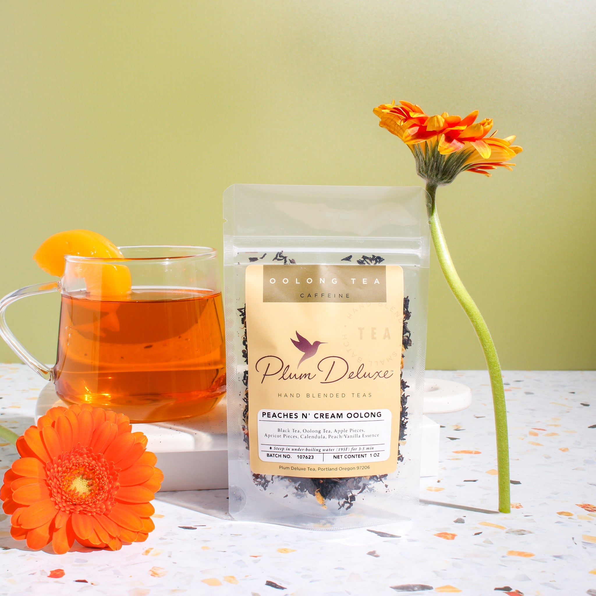 Peaches 'n' Cream Oolong Tea (Peach-Vanilla) by Plum Deluxe Tea