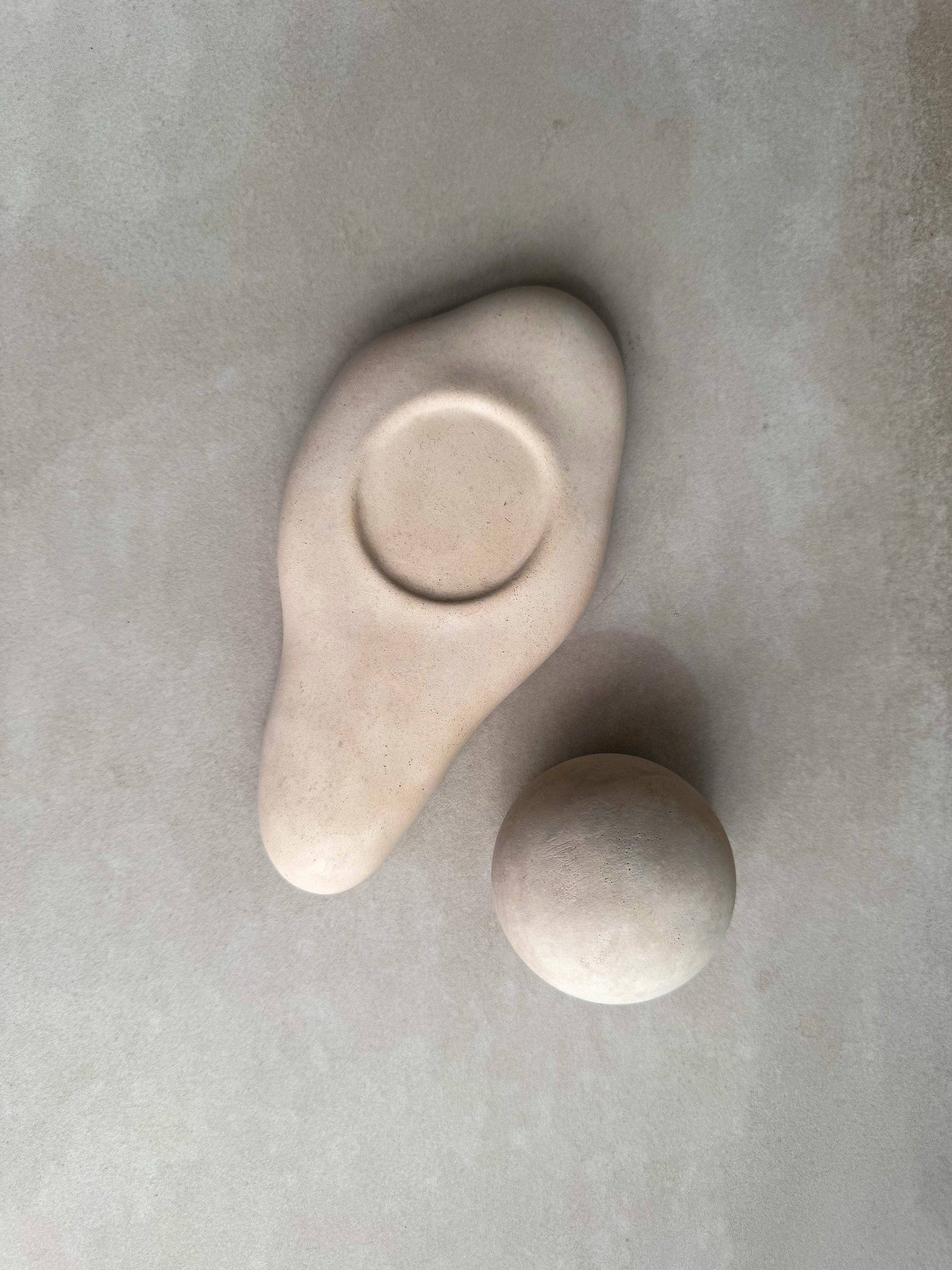 Minimal Loot Design - Abstract Passive Essential Oil Diffuser