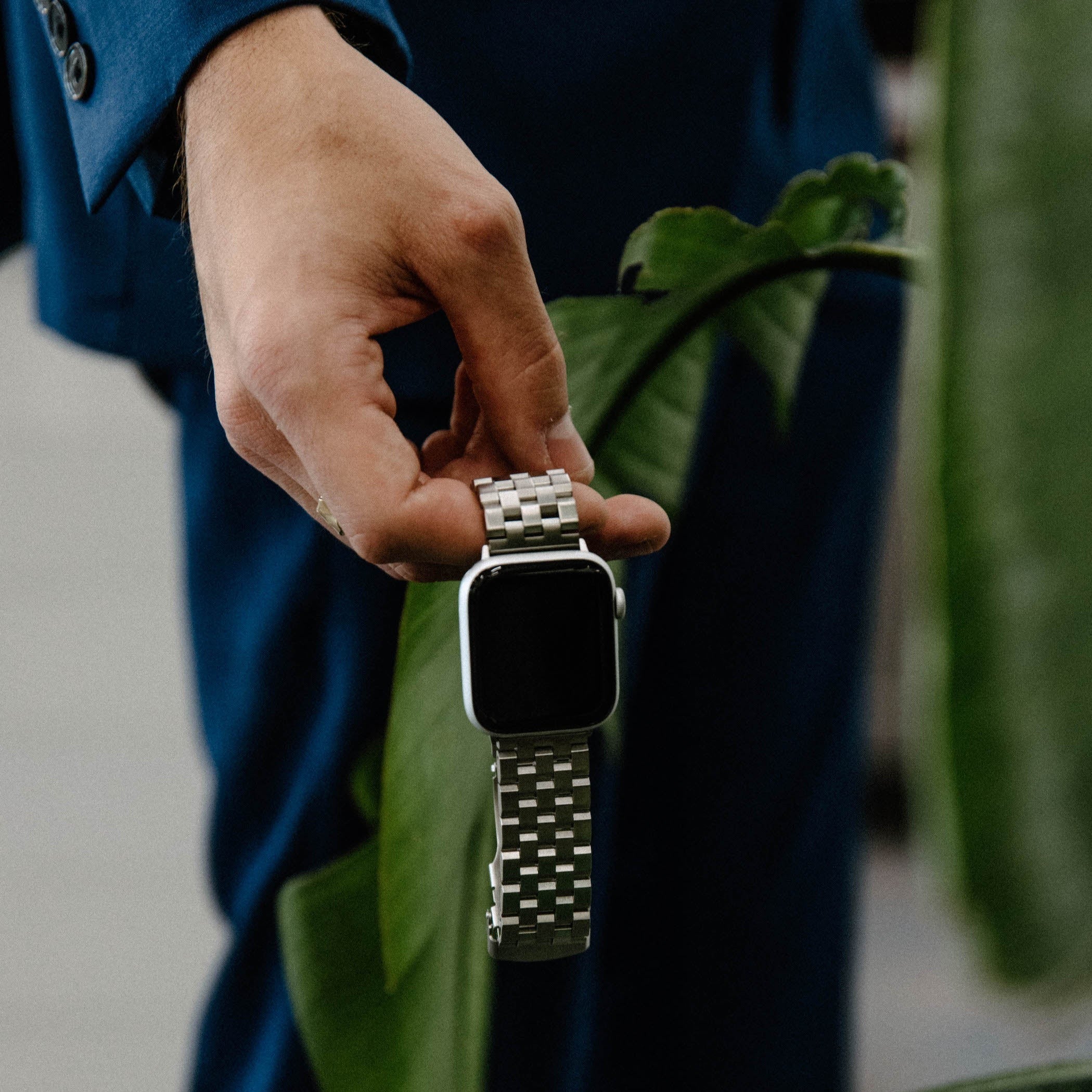 METAL Apple Watch Strap - Silver by Bullstrap