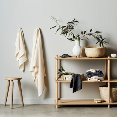  Waffle Towel Set by ettitude ettitude Perfumarie