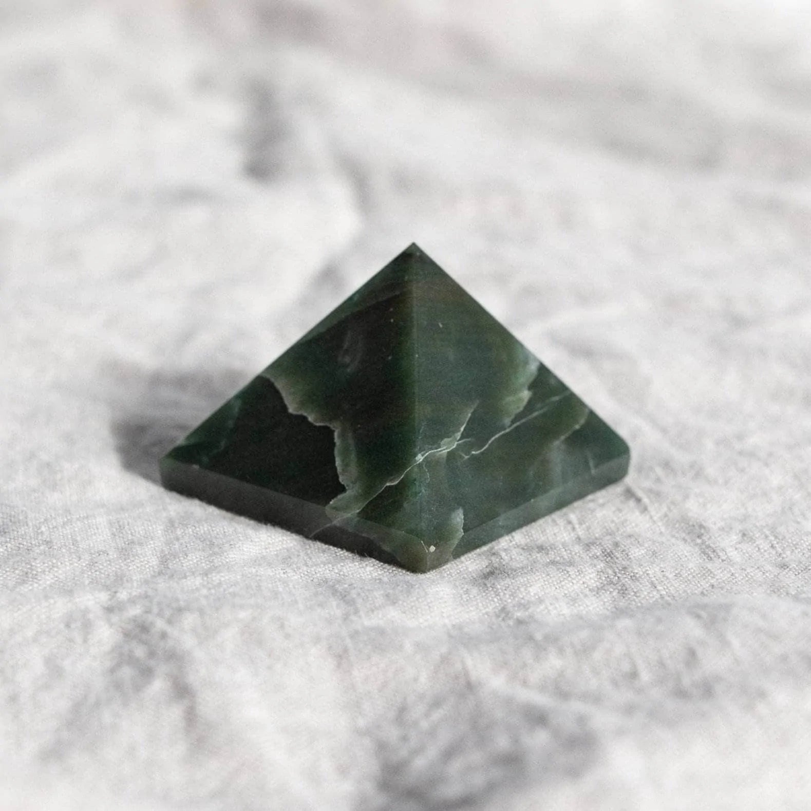  Green Jade Pyramid by Tiny Rituals Tiny Rituals Perfumarie