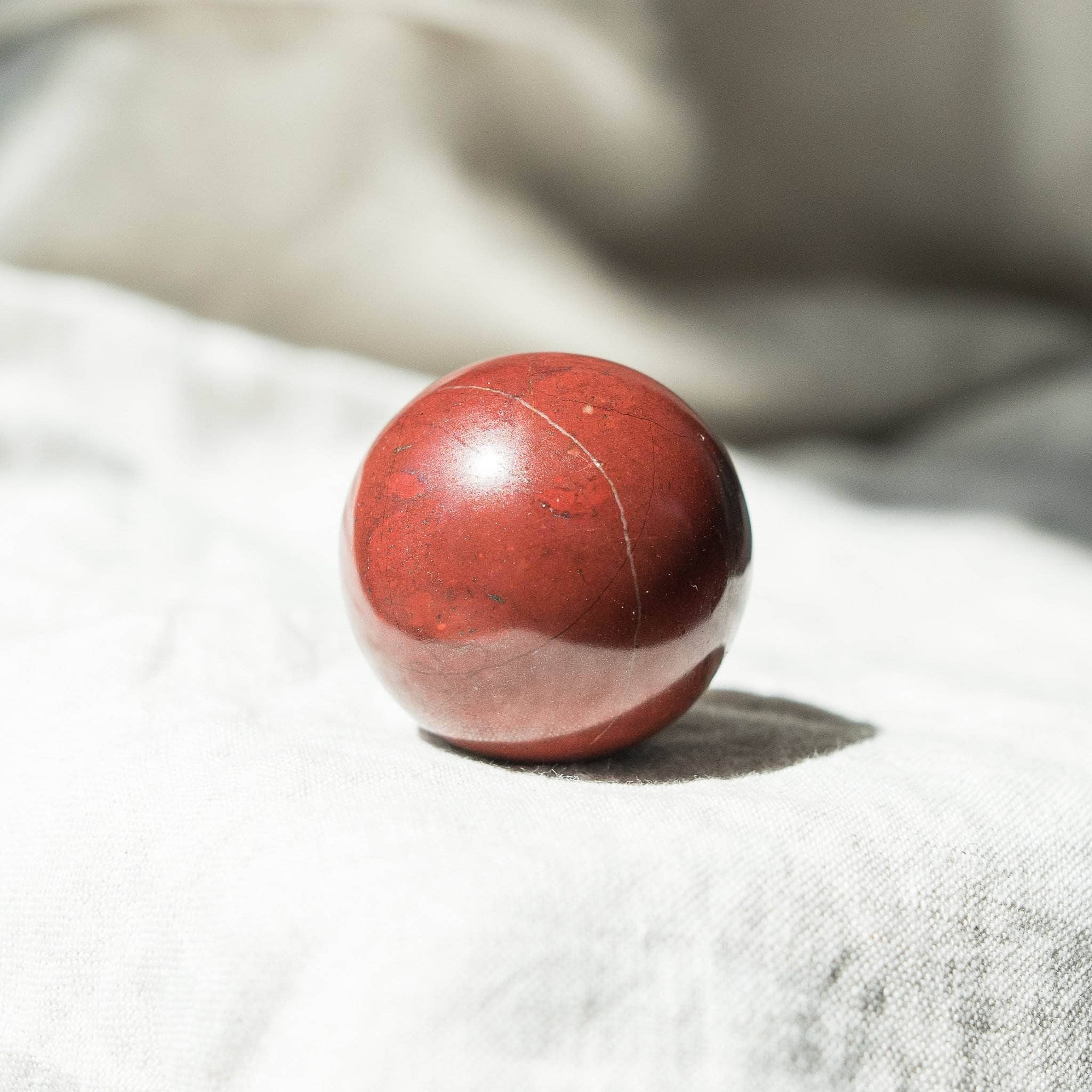 Red Jasper Sphere by Tiny Rituals Tiny Rituals Perfumarie