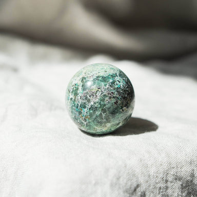  Chrysocolla Sphere by Tiny Rituals Tiny Rituals Perfumarie