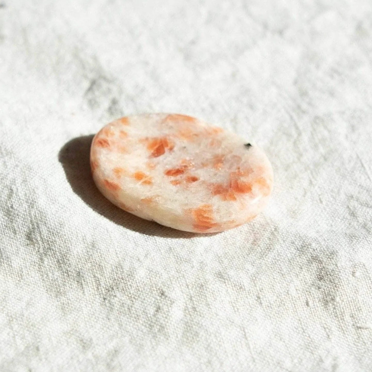  Sunstone Worry Stone by Tiny Rituals Tiny Rituals Perfumarie