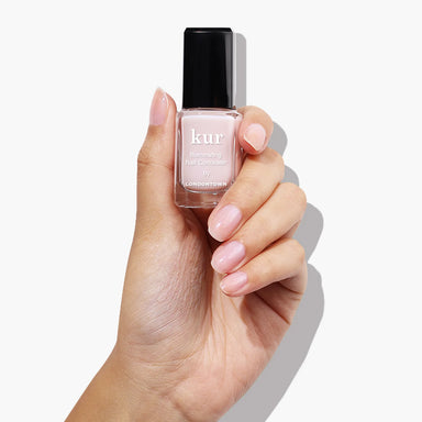  Pink Illuminating Nail Concealer by LONDONTOWN LONDONTOWN Perfumarie