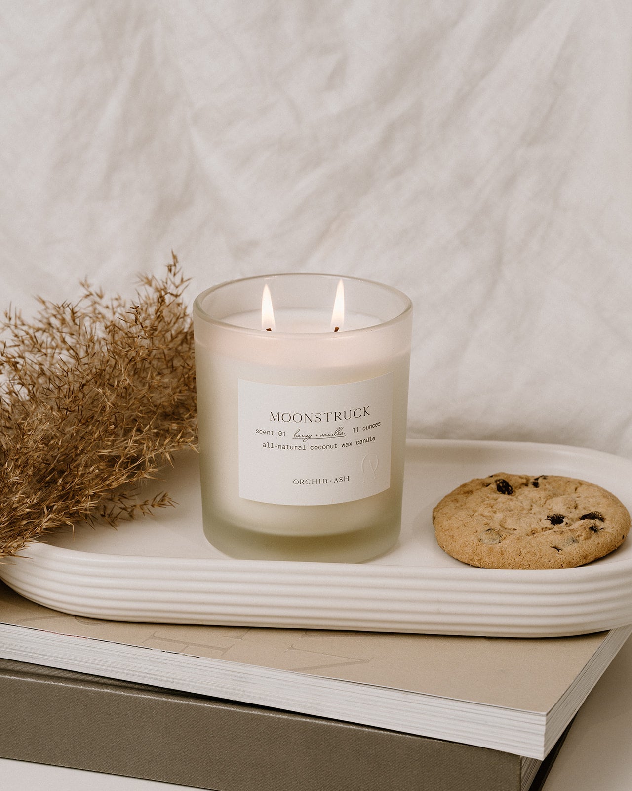  MOONSTRUCK Natural Candle by Orchid + Ash Orchid + Ash Perfumarie