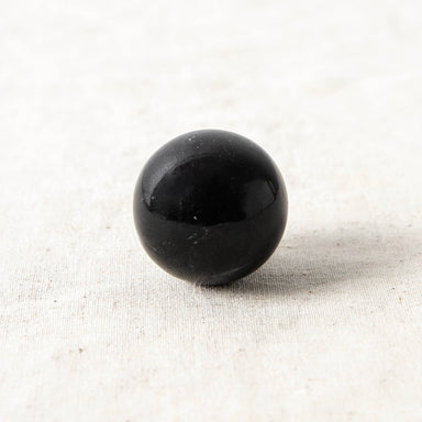  Black Obsidian Sphere by Tiny Rituals Tiny Rituals Perfumarie