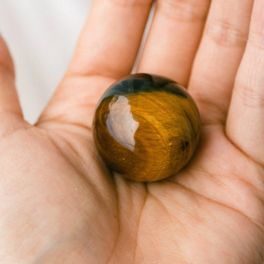  Tiger Eye Sphere by Tiny Rituals Tiny Rituals Perfumarie