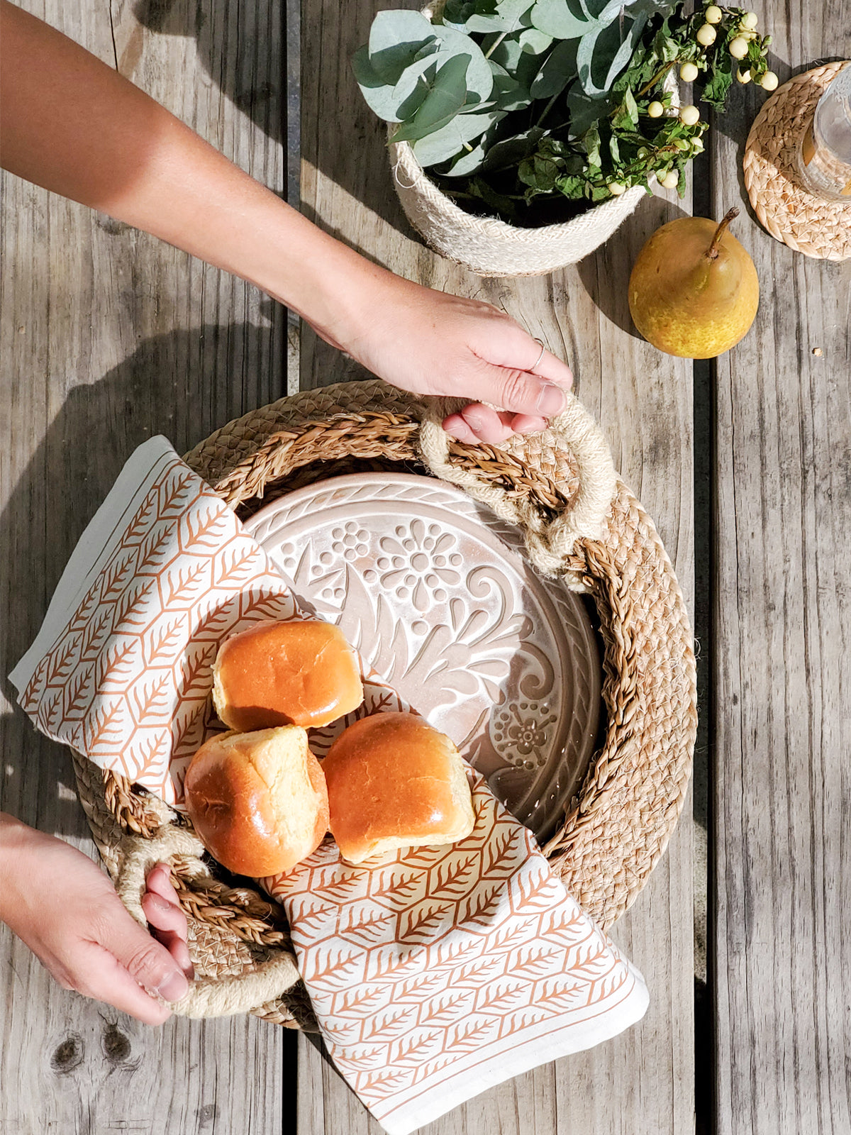  Bread Warmer & Basket Gift Set with Tea Towel - Bird Round by KORISSA KORISSA Perfumarie