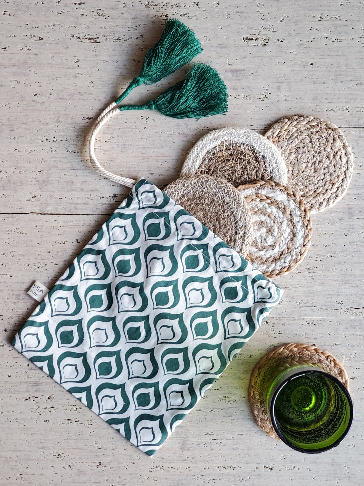  Natural Coaster Gift Set with Green pouch by KORISSA KORISSA Perfumarie