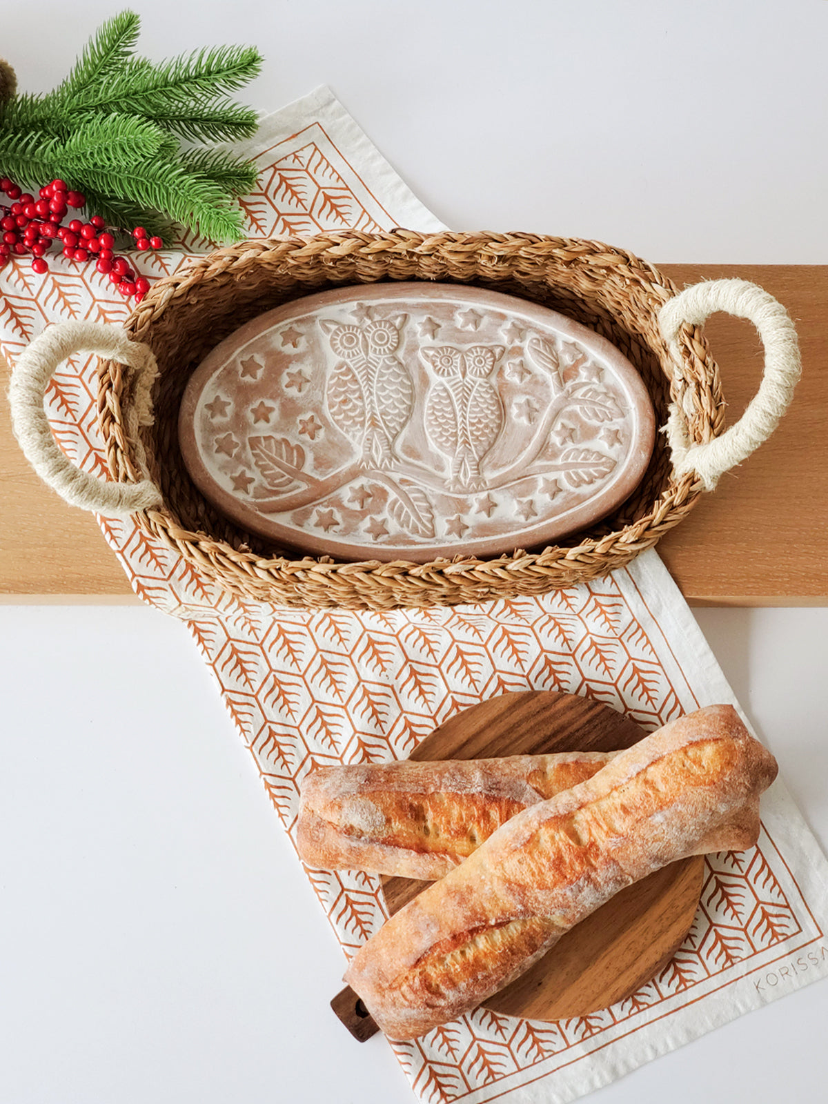  Bread Warmer & Basket - Owl Oval by KORISSA KORISSA Perfumarie