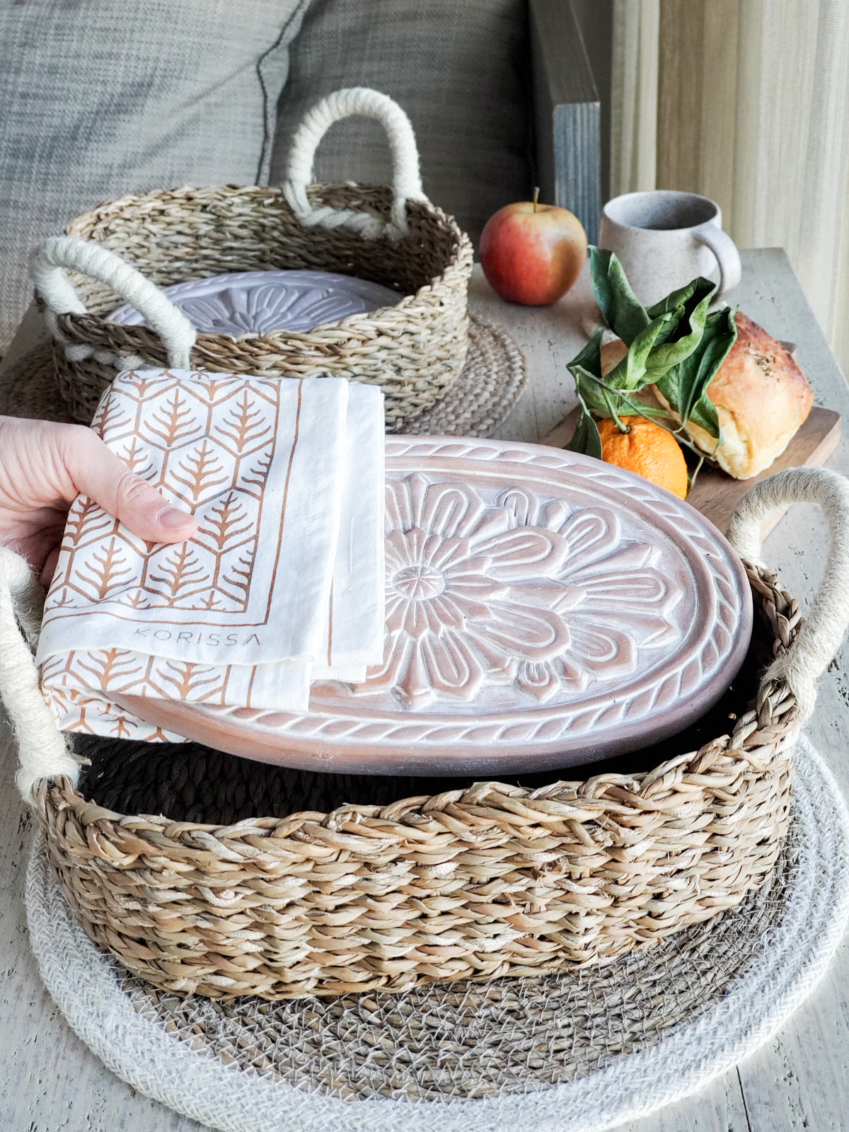  Bread Warmer & Basket Gift Set with Tea Towel - Flower by KORISSA KORISSA Perfumarie