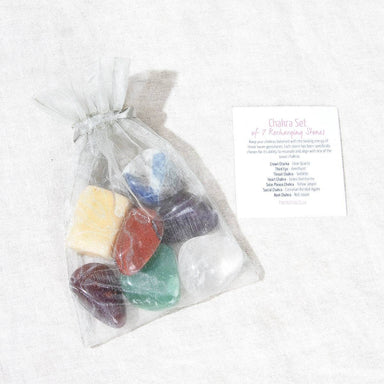  Chakra Set - 7 Recharging Stones by Tiny Rituals Tiny Rituals Perfumarie