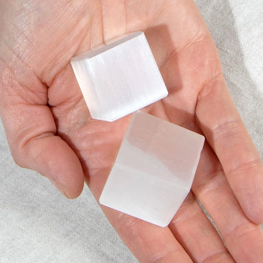  Selenite Cube by Tiny Rituals Tiny Rituals Perfumarie