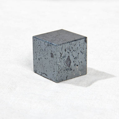 Hematite Cube by Tiny Rituals Tiny Rituals Perfumarie