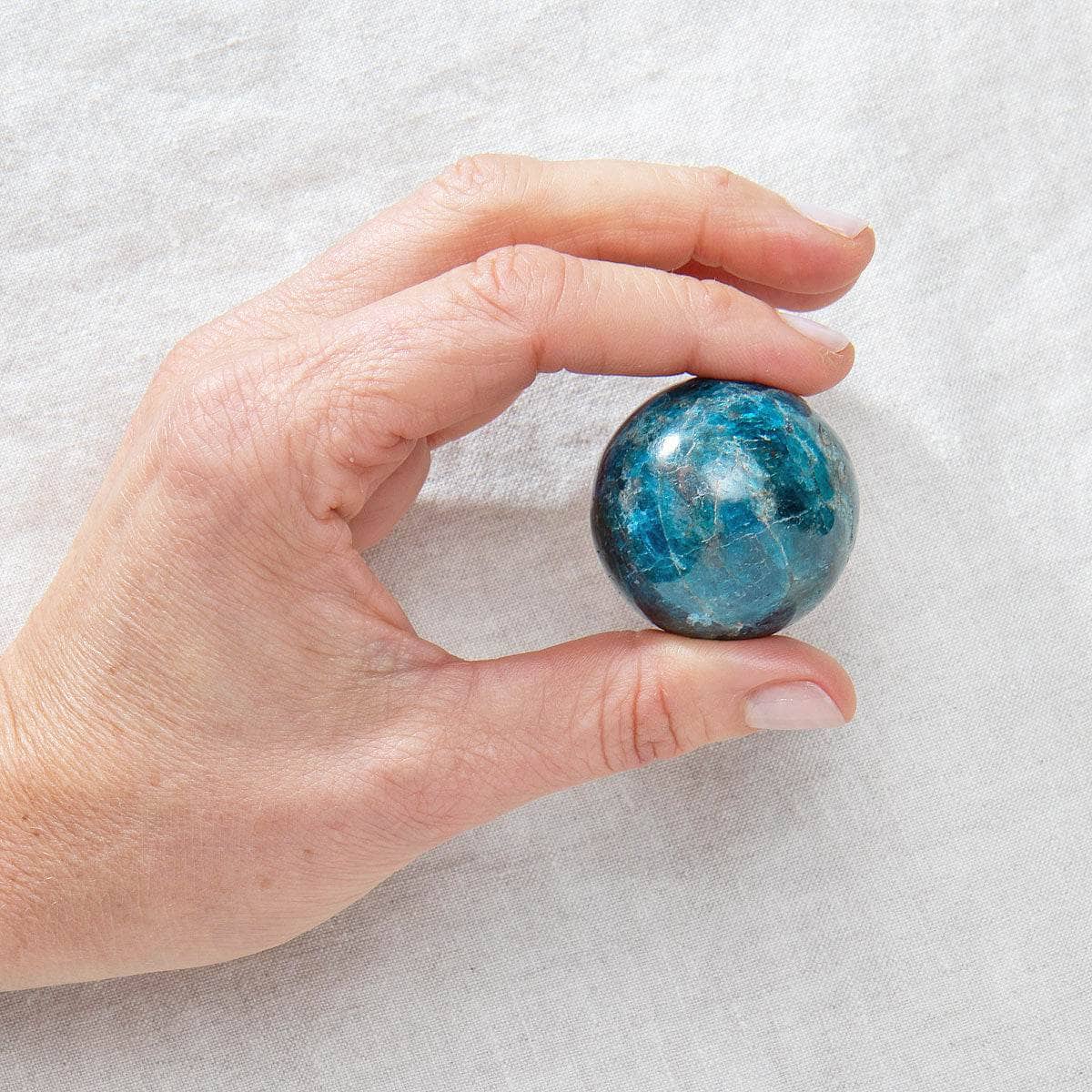  Apatite Sphere by Tiny Rituals Tiny Rituals Perfumarie