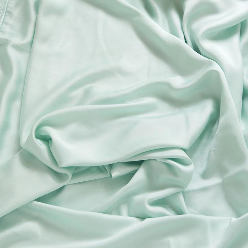  Signature Sateen Duvet Cover by ettitude ettitude Perfumarie