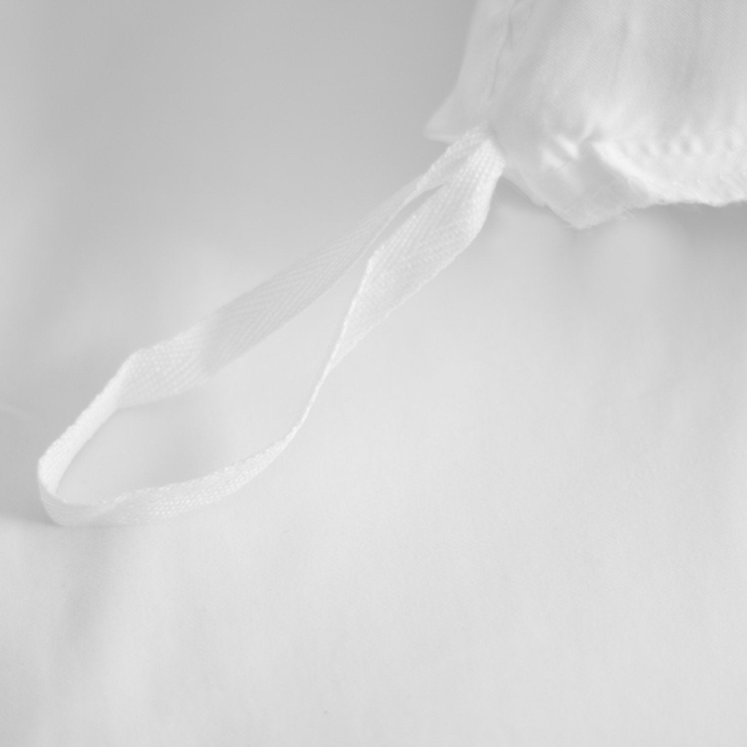  Signature Sateen Duvet Cover by ettitude ettitude Perfumarie