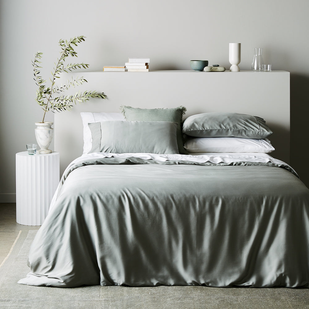  Signature Sateen Duvet Cover by ettitude ettitude Perfumarie