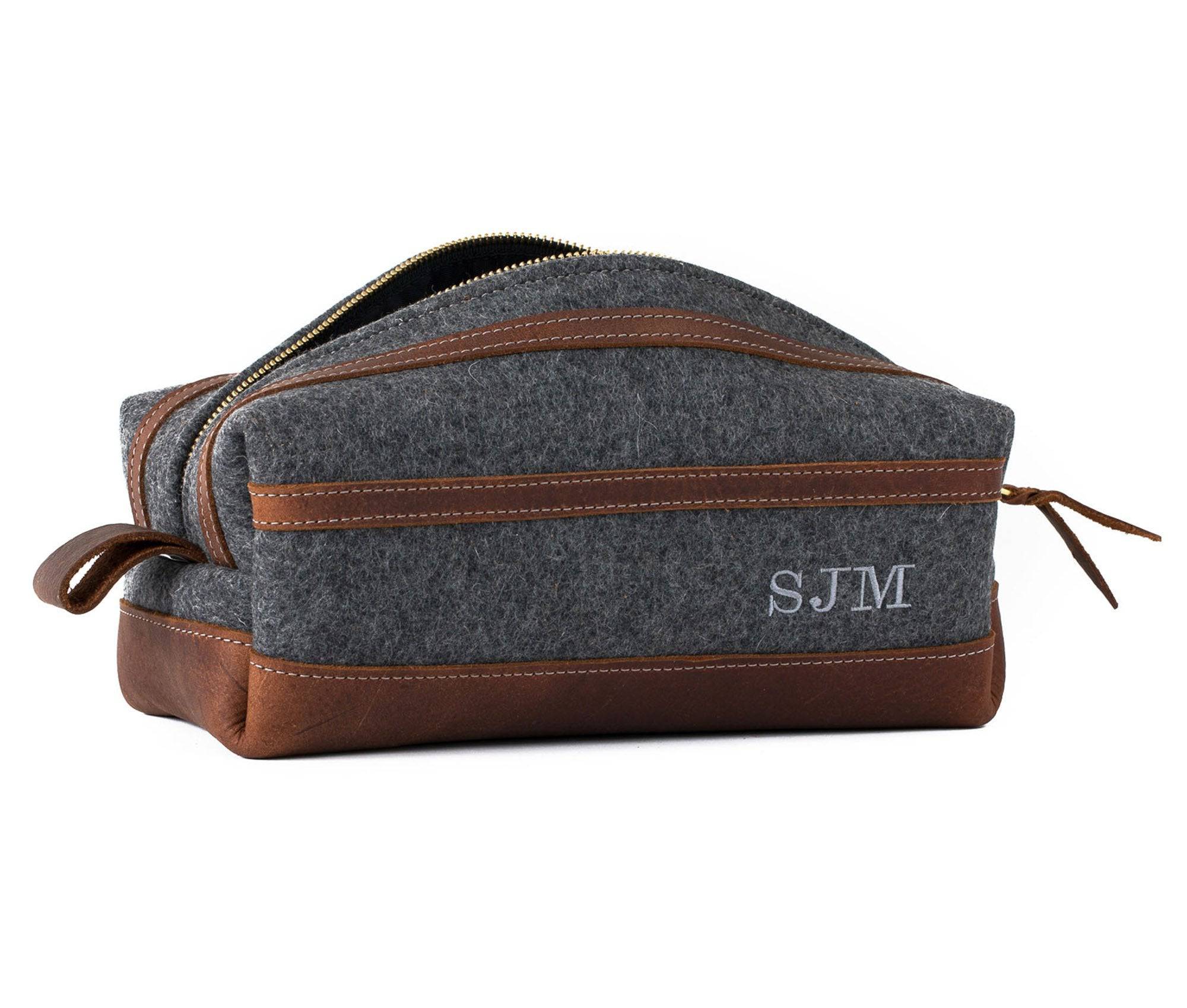  Felt & Leather Toiletry Bag by Lifetime Leather Co Lifetime Leather Co Perfumarie