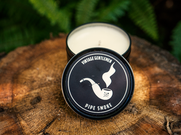  “Pipe Smoke” Soy Candle by Vintage Gentlemen Vintage Gentlemen Perfumarie