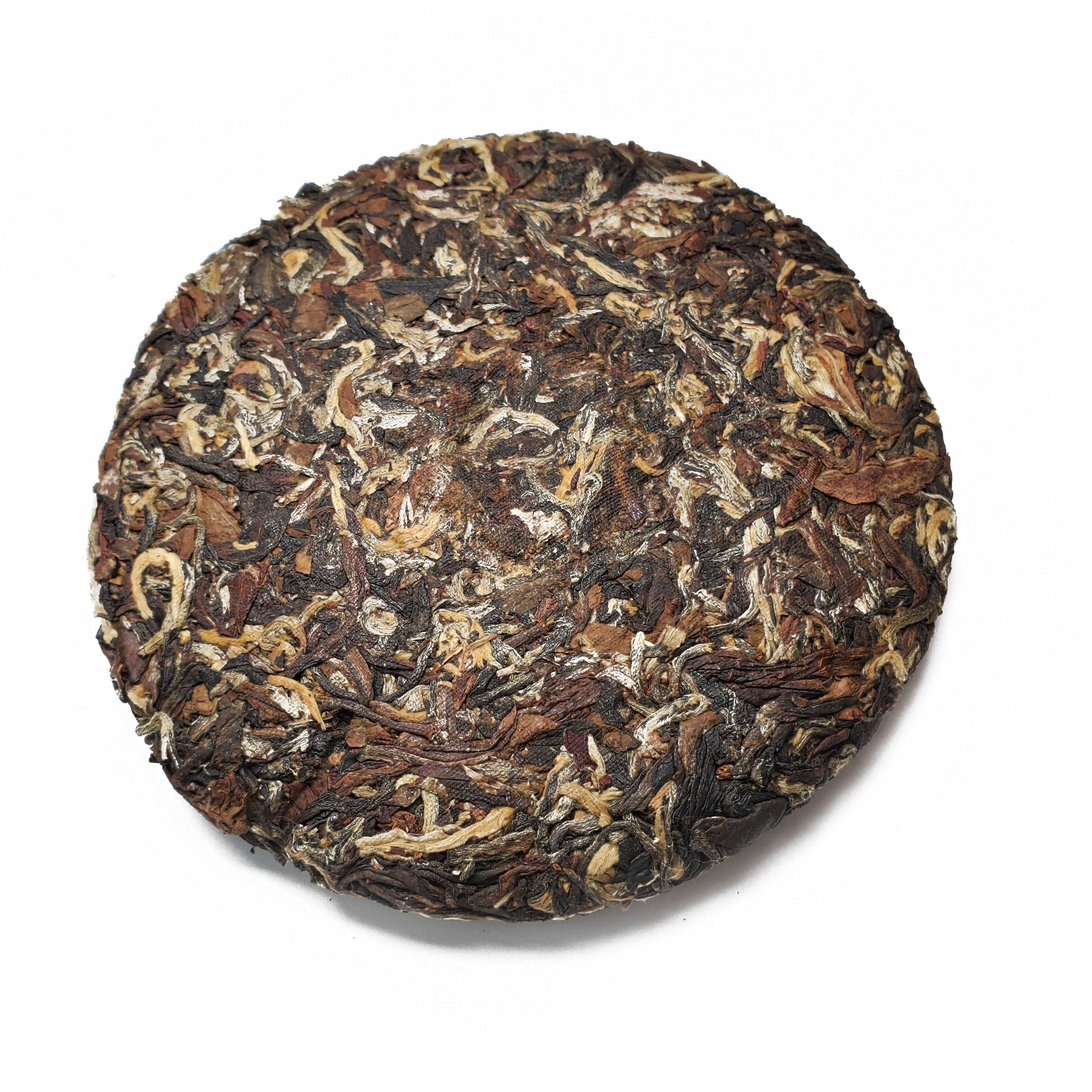  Aged Oriental Beauty Mini Cake by Tea and Whisk Tea and Whisk Perfumarie