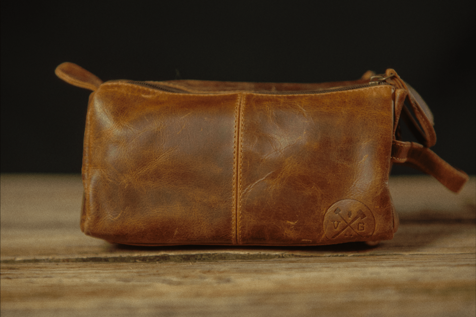  The Draper Leather Toiletry/Dopp Bag by Vintage Gentlemen Vintage Gentlemen Perfumarie
