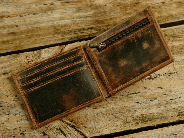  VG Buffalo Leather Wallet by Vintage Gentlemen Vintage Gentlemen Perfumarie